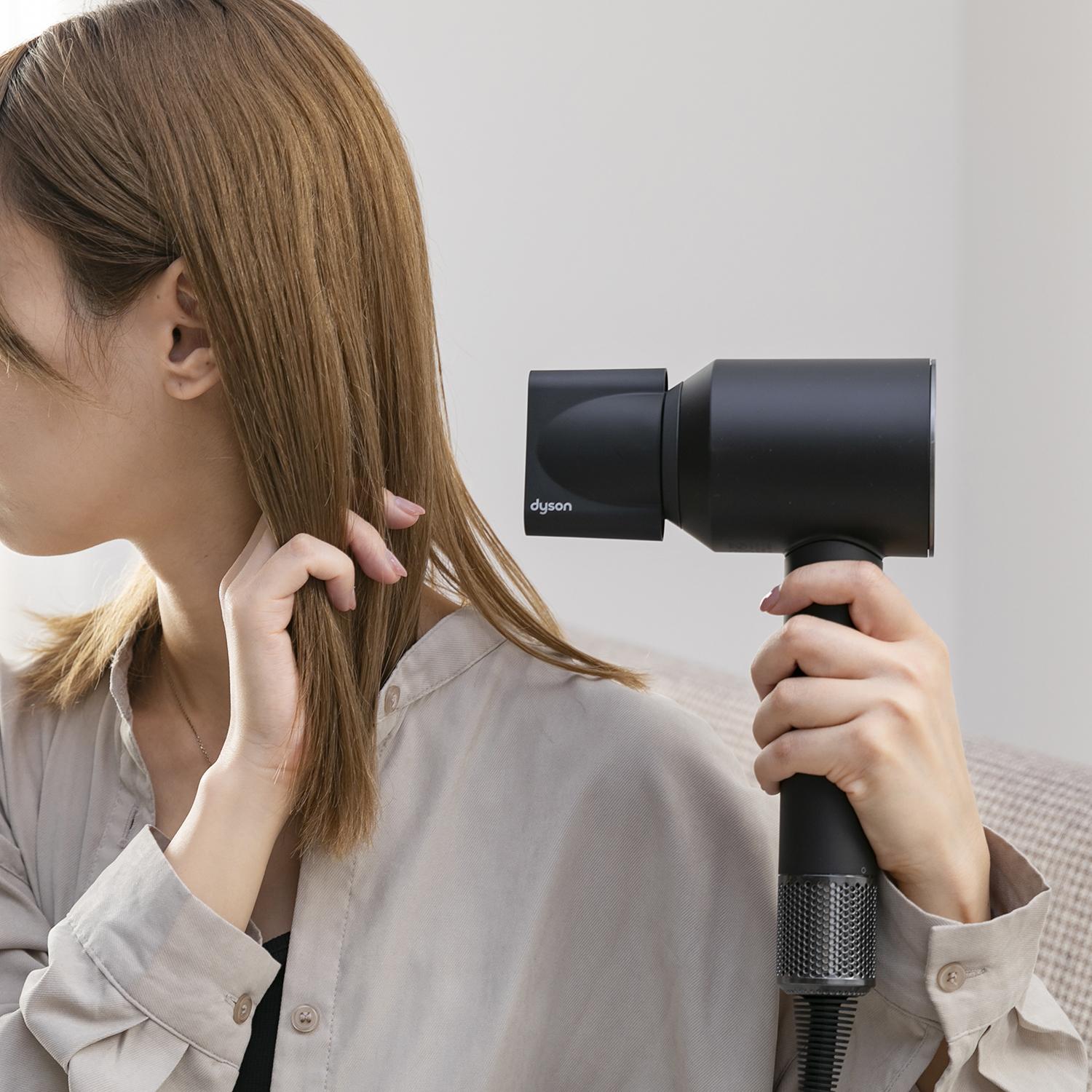 アタッチメントの使い方でサラサラの髪に仕上げるDyson Supersonic Origin ヘアドライヤー